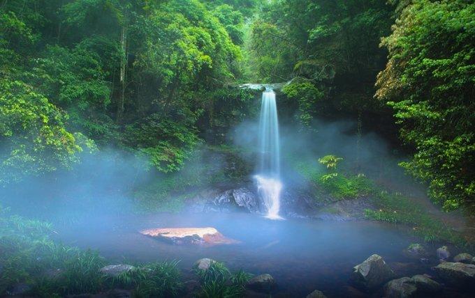 废弃洞穴逃生